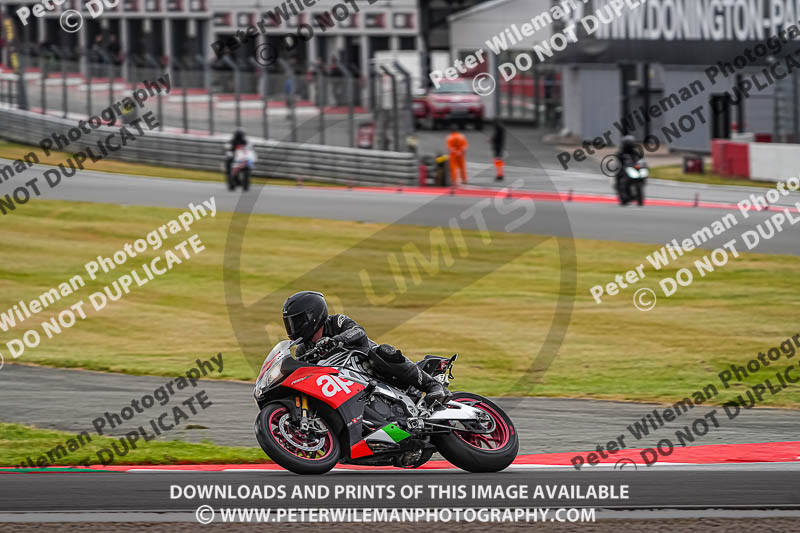 donington no limits trackday;donington park photographs;donington trackday photographs;no limits trackdays;peter wileman photography;trackday digital images;trackday photos
